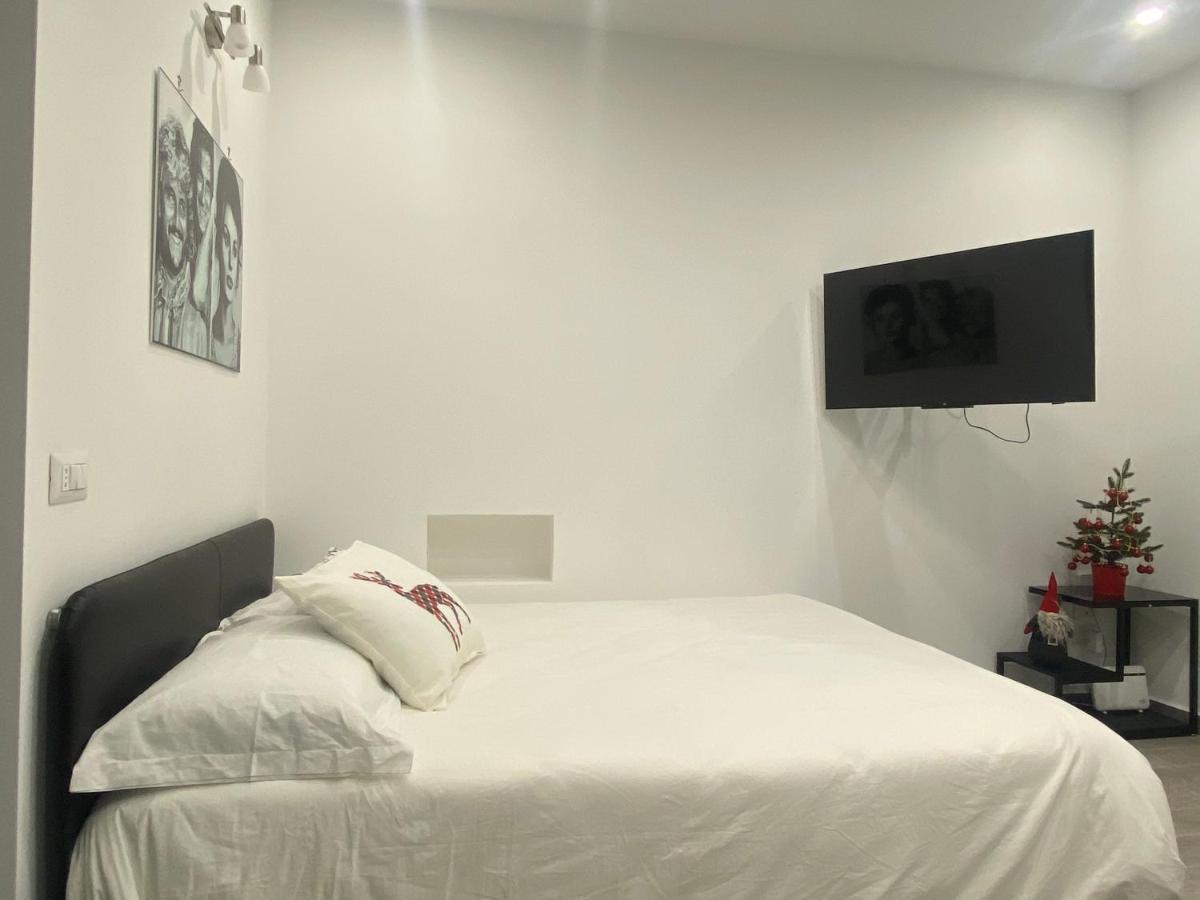 The Nest Of Via Toledo Apartment Naples Exterior photo